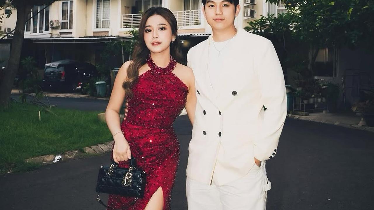 Baru Saja Lamaran, Ini Potret Mesra Brisia Jodie dan Jonathan Alden Semasa Pacaran