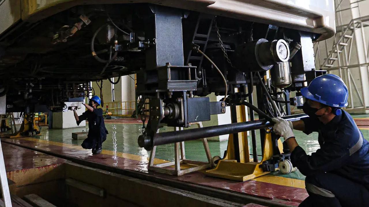 12 Rangkaian Kereta Beroperasi Usai Pembubutan Roda, Ini Jadwal Terbaru LRT Jabodebek