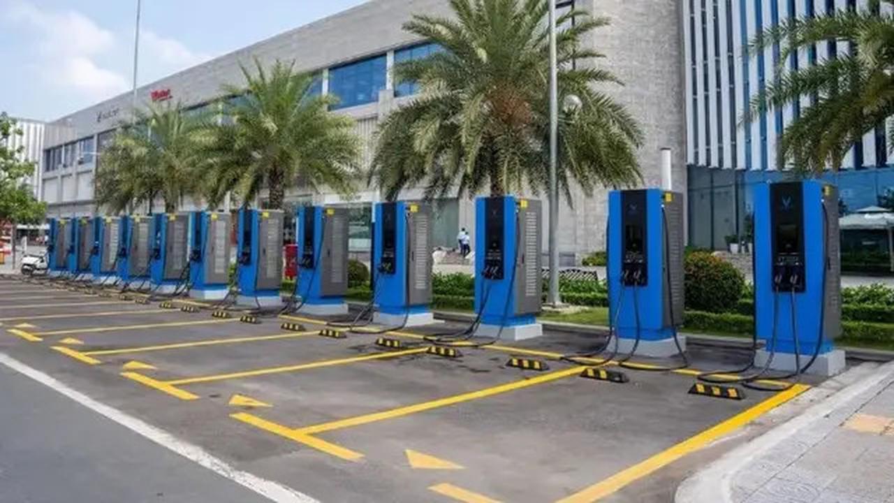 V-Green dan eTreego Bangun Stasiun Pengisian Daya Secara Masif untuk VinFast