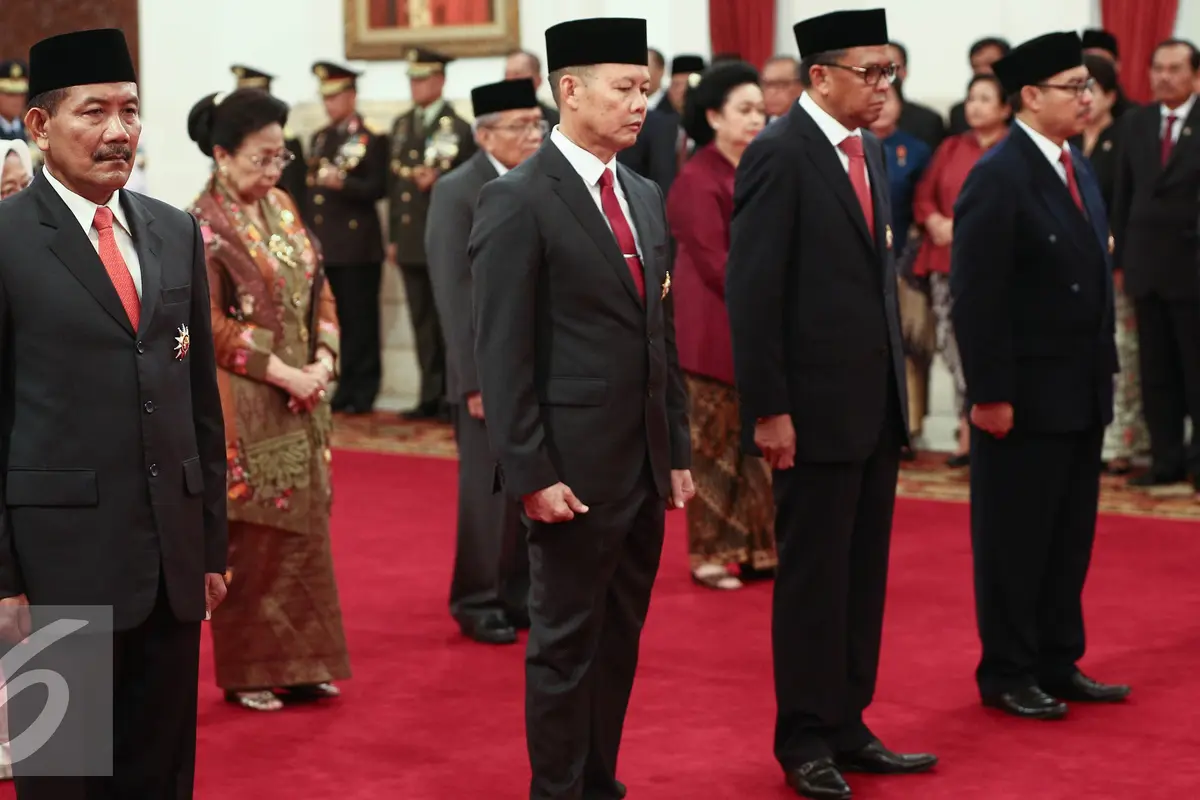 20160815- Presiden Jokowi Beri Tanda Kehormatan di Istana Negara- Faizal Fanani