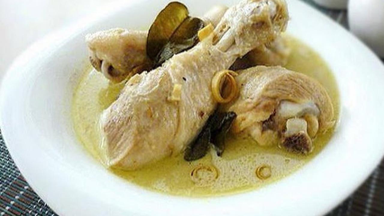 Resep Opor Ayam Praktis dan Gurih, Sajian Khas Lebaran Bersantan dengan Bumbu Medok