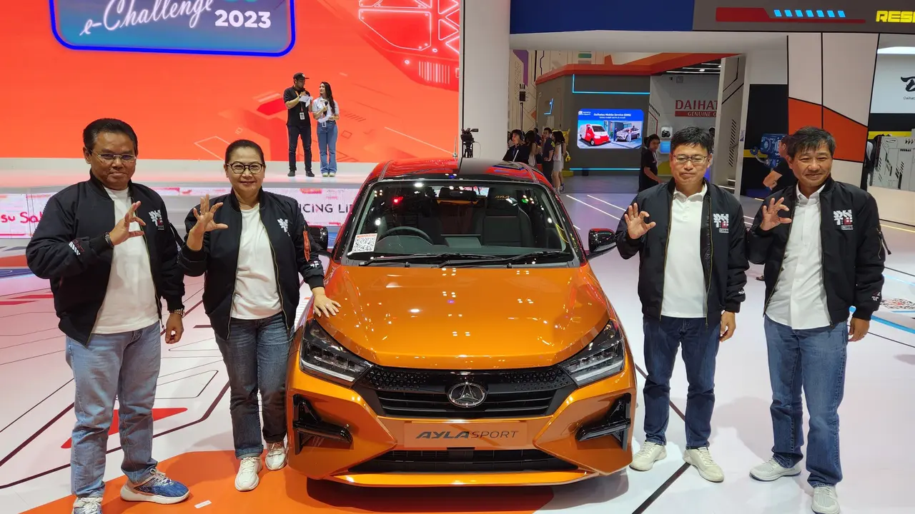 Daihatsu Ayla Sport Mejeng di GIIAS 2023, Siap Menginspirasi Anak Muda