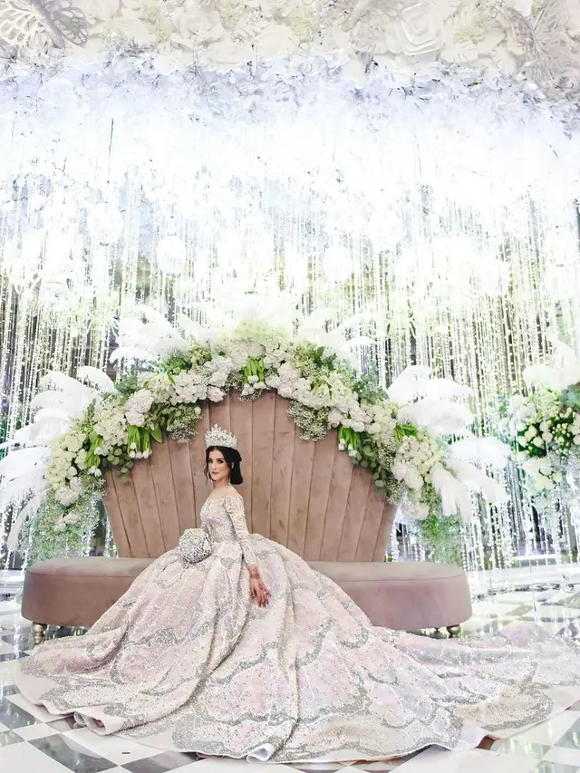 Potret Tasya Farasya saat momen pesta pernikahan 6 tahun yang lalu (Sumber: Instagram/@tasyafarasya)