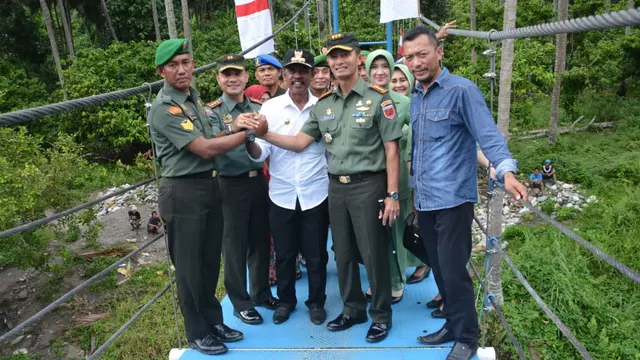 Jembatan Gantung Serka Darwis