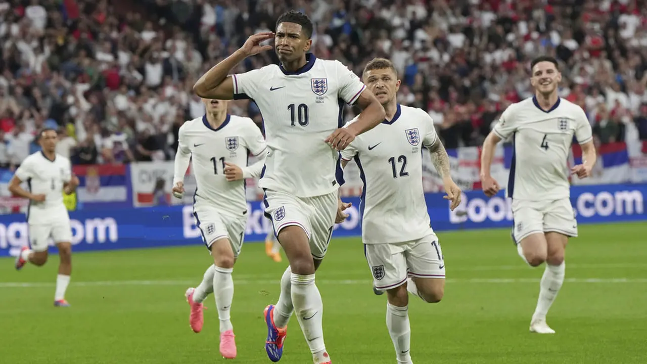 Foto: Tandukan Maut Jude Bellingham Bawa Inggris Taklukkan Serbia di Euro 2024