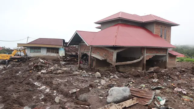 Kondisi terkini Malalak Agam usai diterjang banjir bandang. (Liputan6.com/Novia Harlina)