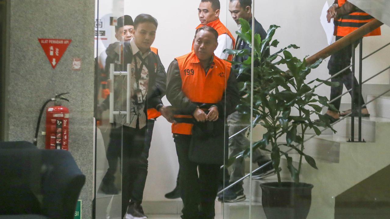 KPK Tahan Rektor Unsoed Usai OTT Penerimaan Mahasiswa Baru