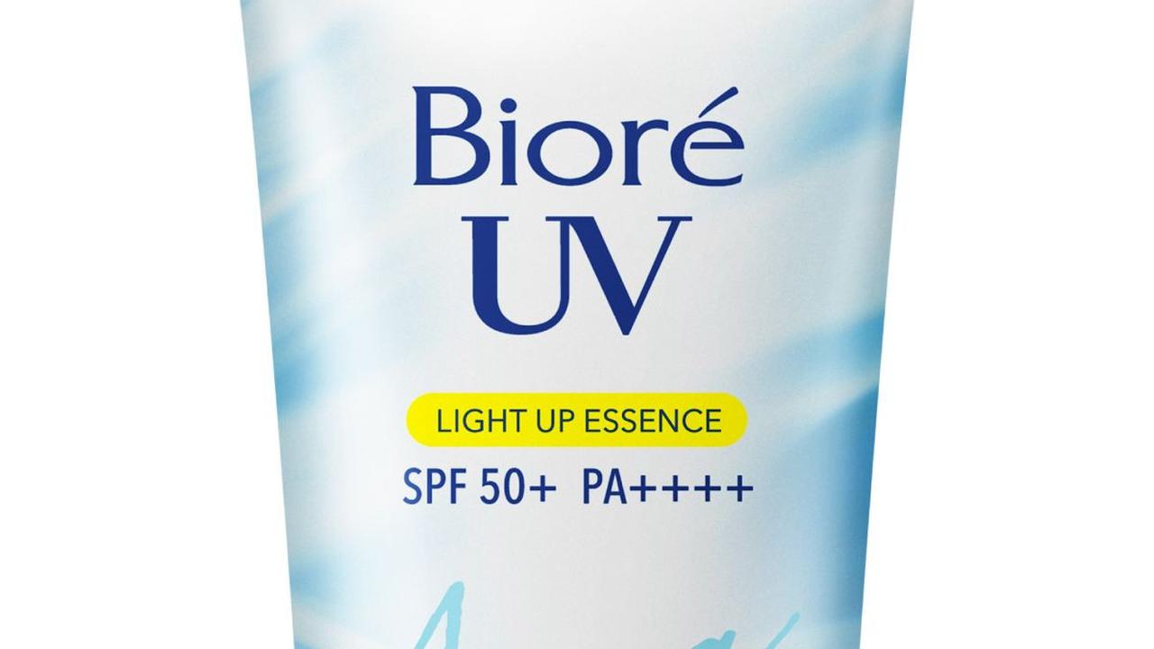 6. Biore UV Aqua Rich Light Up Essence<br>