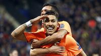Penyerang Liverpool, Roberto Firmino mencetak dua gol saat timnya melawan Maribor pada laga grup E Liga Champions di Ljudski vrt stadium, Maribor, Slovenia, (17/10/2017). Liverpool menang 7-0. (AP/Darko Bandic)