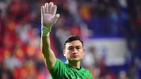 Kiper Timnas Vietnam. Dang Van Lam, dipastikan akan melewatkan Piala AFF 2020 karena mengalami cedera panjang. (AFP/Giuseppe Cacace)