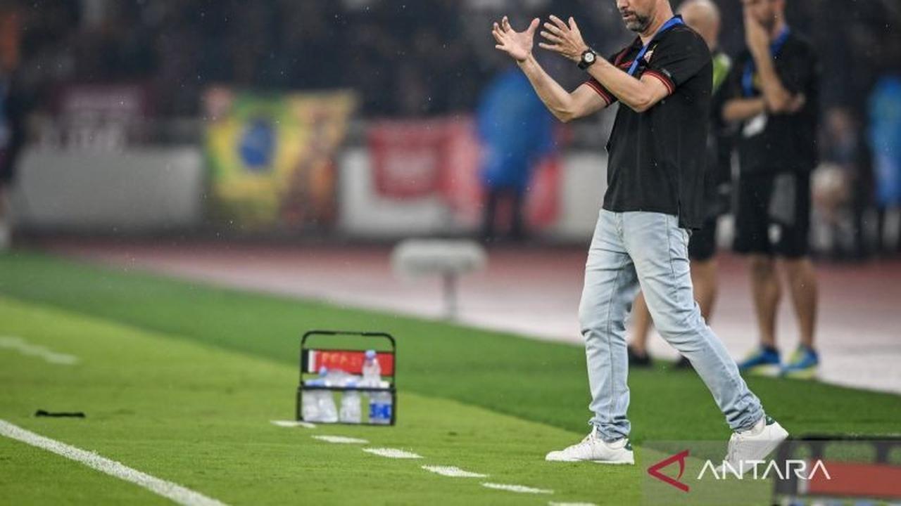Pelatih Persija Sayangkan Laga Krusial Persija vs Persib Tak Bisa Digelar di Jakarta