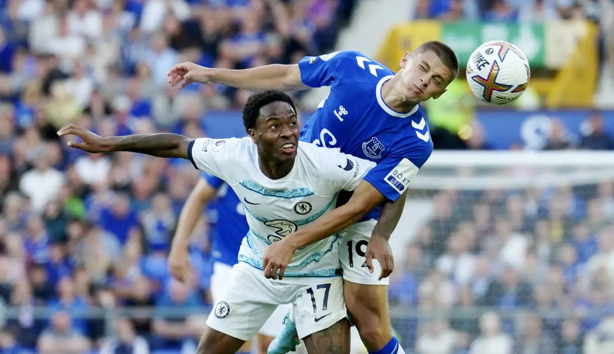 Chelsea meraih kemenangan dengan skor tipis 1-0. (AP/Jon Super)
