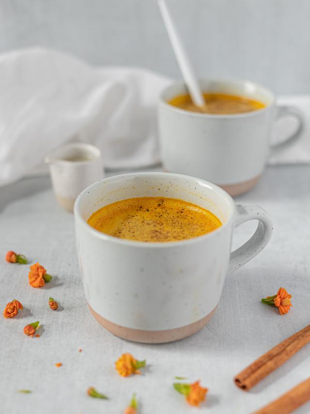 Ilustrasi kunyit, cara atasi perut kembung