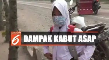 Meski udara di Kota Indralaya terus memburuk, namun dinas pendidikan setempat belum meliburkan maupun mengundur jam pelajar di sekolah.