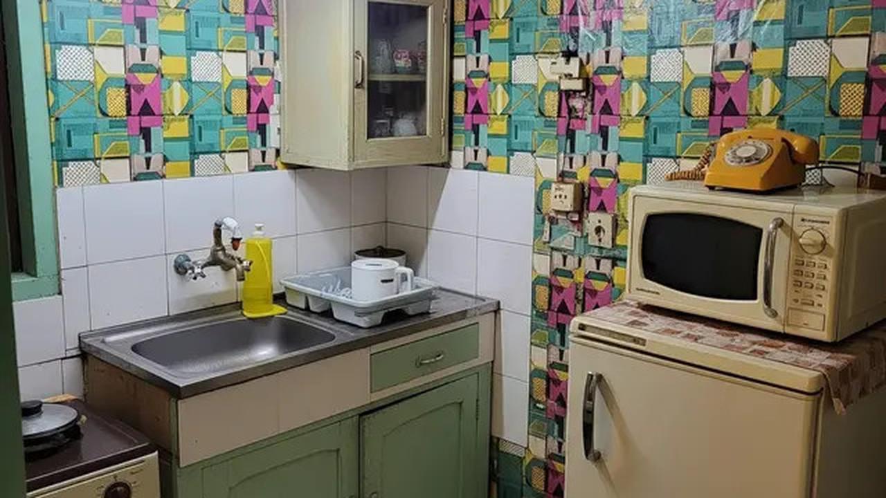 Dapur Rumah Kecil Tema Retro 80an dengan Budget 8 Juta, 7 Inspirasi Stylish Fungsional