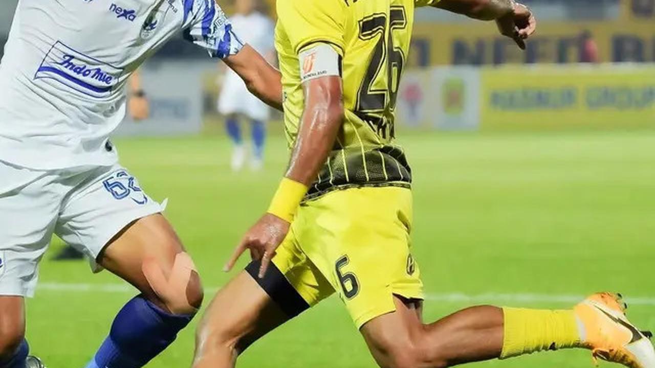Air Mata dan Peluh di Penghujung BRI Liga 1 Musim Ini: Siapa yang Bertahan, Siapa yang Terjatuh