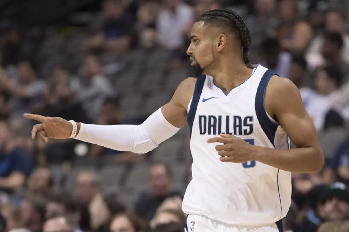 Gian Clavell (Dallas Mavericks)