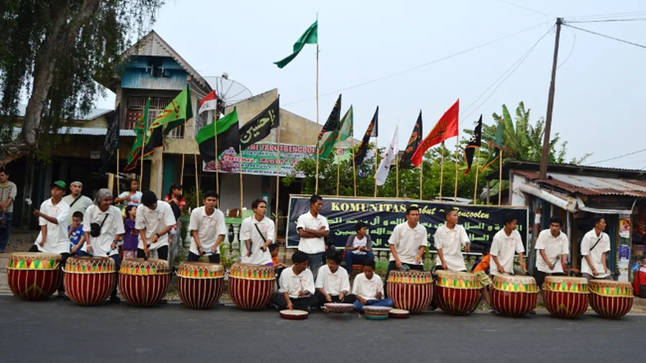 Festival Tabut Bengkulu - Beruji Dhol 1015 2