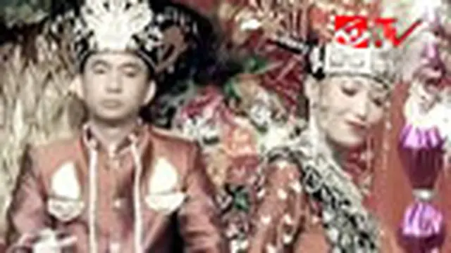 Tengok Resepsi Pernikahan Ayu dan Regi