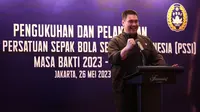 Kemenpora Dito Ariotedjo memberikan sambutan saat Pelantikan Pengurus PSSI Masa Bakti 2023-2027 yang berlangsung di Hotel Fairmont, Jakarta, Jumat (26/05/2023). (Bola.com/Bagaskara Lazuardi)