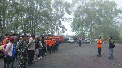 Dua Pendaki Hilang di Gunung Agung, Tongkat Jadi Petunjuk