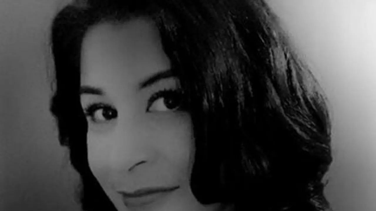 Monica Oemardi Melotot Terus di Film Dilarang Masuk
