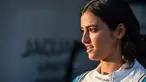 Pembalap perempuan pertama Arab Saudi, Reema al-Juffali, berbicara dalam wawancara dengan AFP di Diriyah, Riyadh, 20 November 2019. Reema akan tampil dalam ajang balap mobil listrik di Diriyah, setahun setelah pemerintah mencabut larangan bagi kaum hawa duduk di balik kemudi. (FAYEZ NURELDINE/AFP)