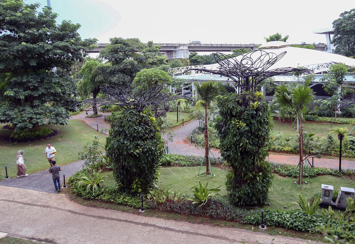 Rimbunnya Hutan Tropis di Bandara Soekarno-Hatta