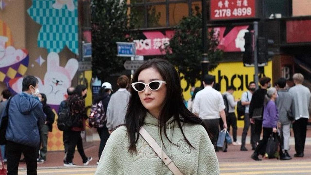 Celana yang Cocok untuk Hoodie, Bikin Kamu Jadi Modis