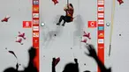 Atlet panjat tebing Indonesia Desak Made Rita Kusuma Dewi bereaksi setelah memenangi final nomor speed putri pada Asian Games 2026 di Nagoya, Jepang, Rabu (30/9/2026). Desak meraih medali emas setelah mencatat waktu 6,062 detik. (AP Photo/Dita Alangkara)
