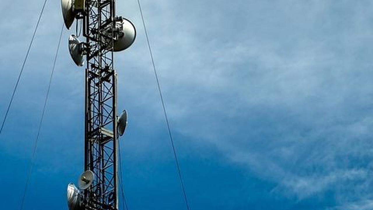 Menteri Budi Arie Targetkan 5000 BTS 4G di Wilayah 3T Rampung dan Beroperasi Akhir Tahun 2023