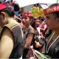 Memukau, Parade Ulos Terpanjang di Karnaval Pesona Danau Toba