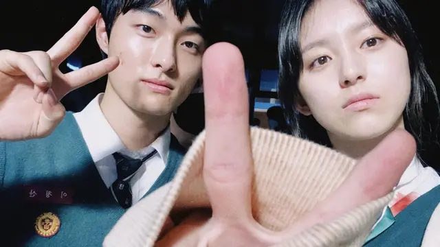 Yoon Chan Young dan Park Ji Hu. (Instagram/ yooncy1)