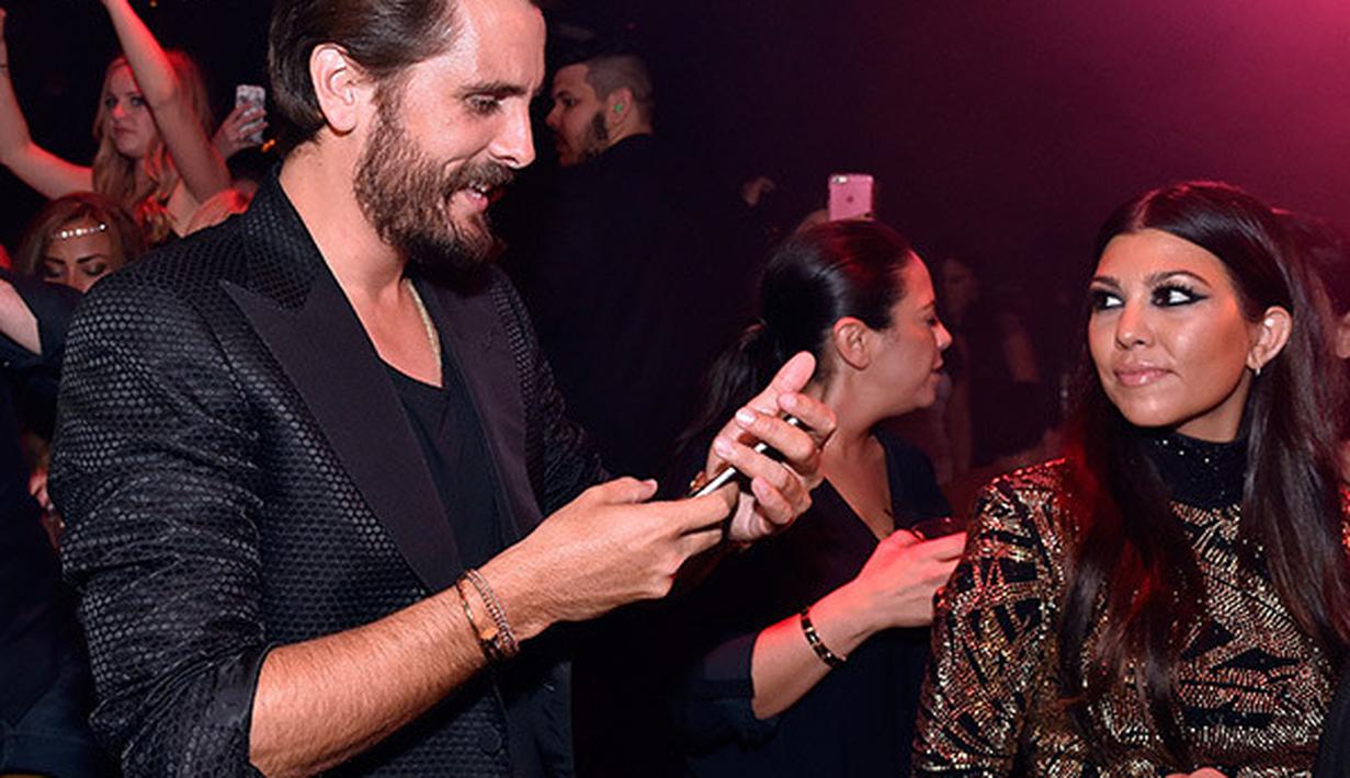 Sudah Pisah, Kourtney Kardashian dan Scott Disick Makin ...