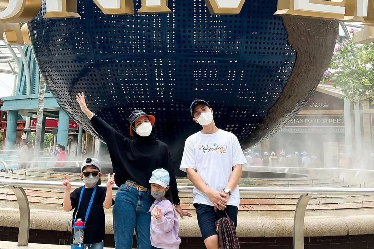 [Fimela] Nycta Gina dan Rizky Kinos