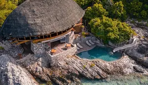 9 Hotel Paling Unik di Indonesia, Punya Konsep Menginap yang Berbeda