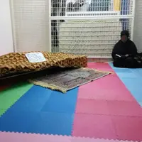 Suasana rumah duka, Anak bungsu Komeng, Cantika meninggal dunia. (Deki Prayoga/Bintang.com)