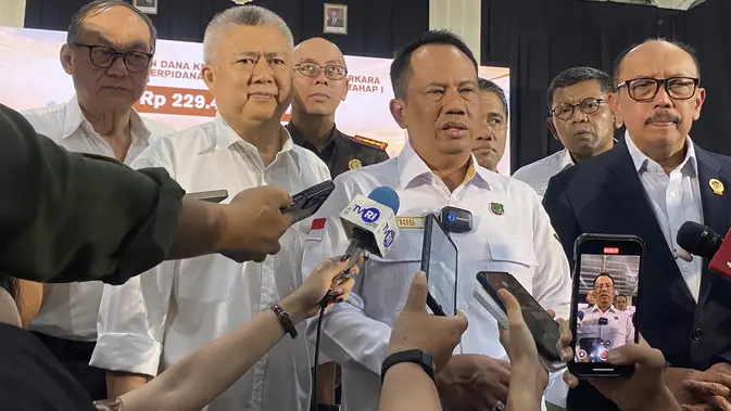 Kejagung Terus Buru Aset Henry Surya dan Lacak Para Peminjam Indosurya