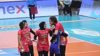 Tim Jakarta Electric PLN memetik kemenangan pertama dalam lanjutan PLN Mobile Proliga 2025 seri ketiga putaran pertama hari perdana setelah mengalahkan Gresik Petrokimia Pupuk Indonesia  di GOR Ken Arok Malang, Jumat (17/1/2025). (PBVSI)
