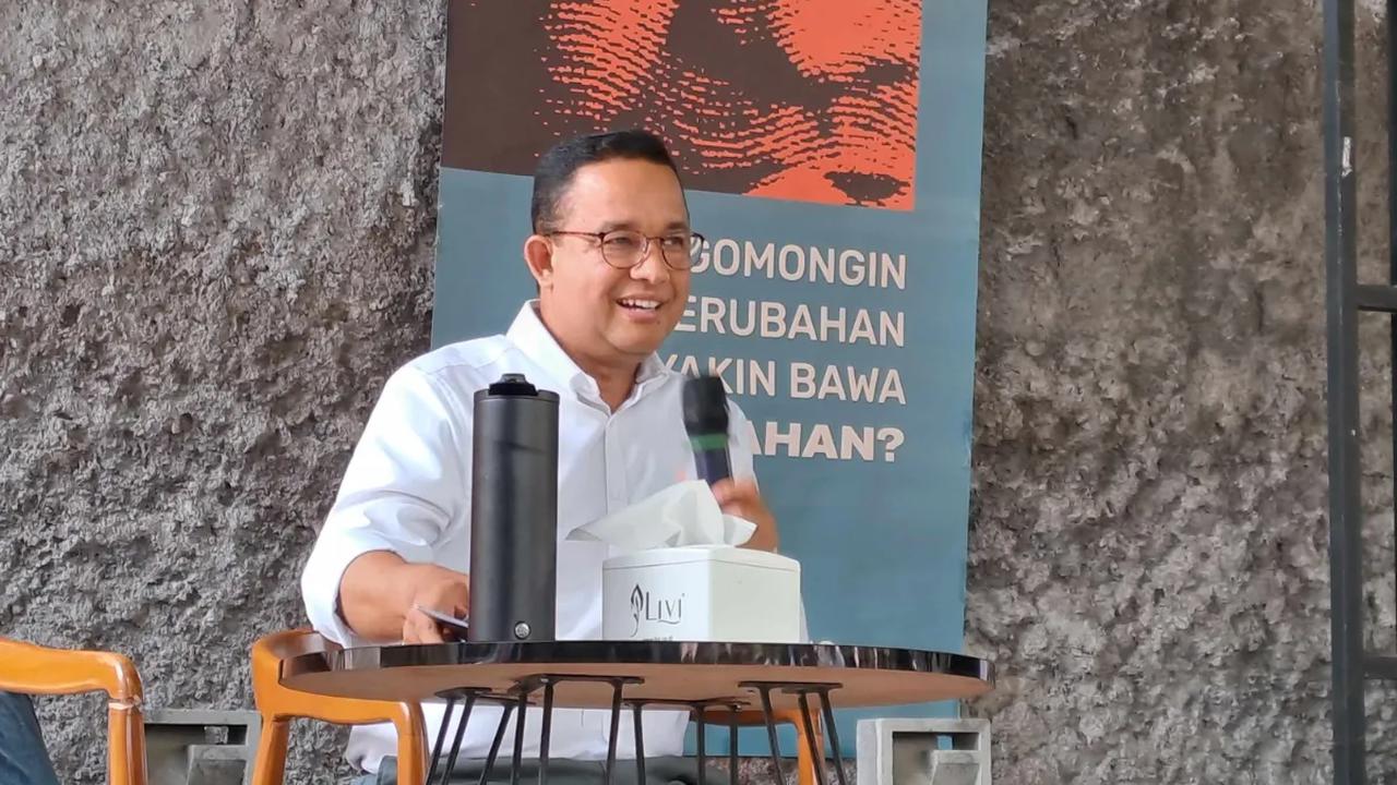 Bakal calon presiden (bacapres) Koalisi Perubahan, Anies Baswedan mengkritik kinerja sektor investasi di era pemerintahan Jokowi.