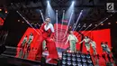 Aksi Agnez Mo saat tampil dalam malam puncak HUT ke-28 SCTV di ICE BSD, Tangerang, Banten, Jumat (24/8). Tema yang diusung dalam Hut ke-28 SCTV adalah The Greatest Celebration. (Liputan6.com/Faizal Fanani)