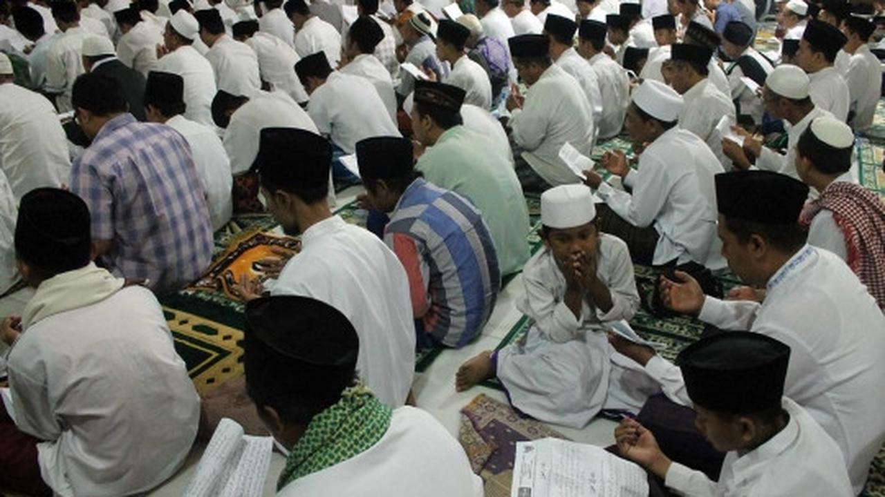 Berdoa bersama menyambut tahun baru 1437 Hijriah