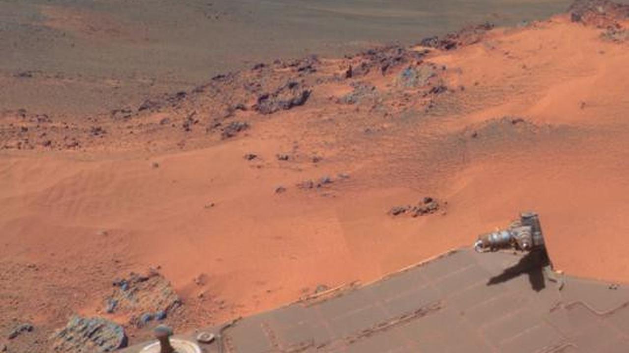 Jelajahi pesona musim dingin di Mars