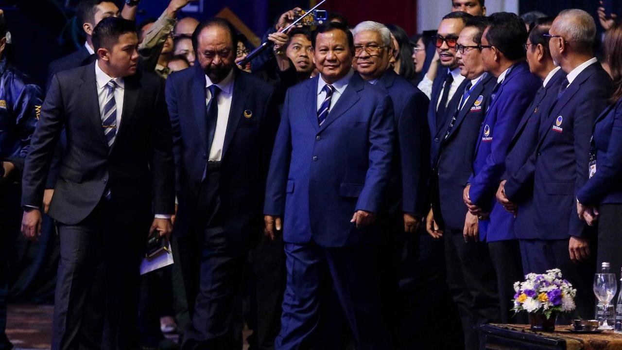 Presiden terpilih sekaligus Ketua Umum Partai Gerindra, Prabowo Subianto menghadiri acara penutupan Kongres III Partai NasDem di JCC Senayan, Jakarta, Selasa (27/8/2024).