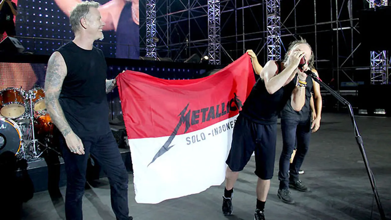 metalicca-130915c.jpg