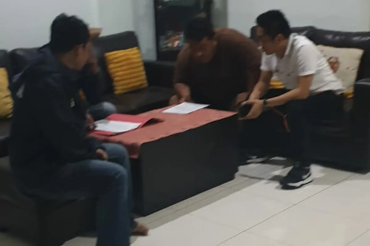Dandhy Laksono