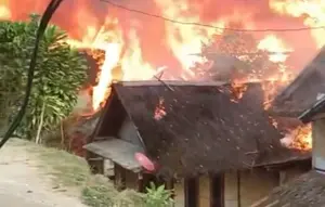 Cerita Nenek Uwar Lolos Kebakaran usai Lompat dari Rumah Panggung