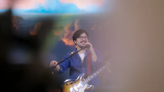 Bilal Indrajaya Menutup FIMELA Day 2024 dengan Lagu “Niscaya” yang Viral: “Tak Berdaya Bila Harus Meninggalkanmu Selalu”