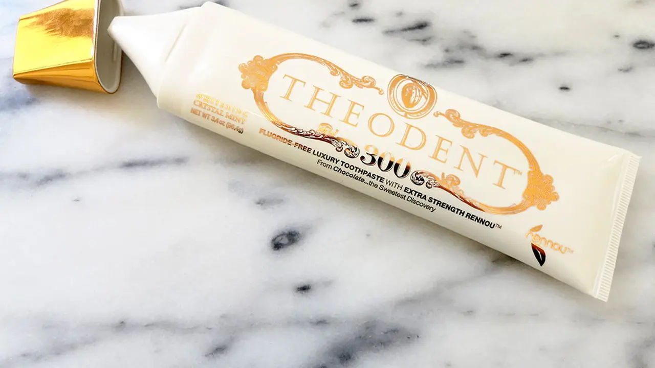 Theodent 300 Clinical Strength Whitening Crystal Mint