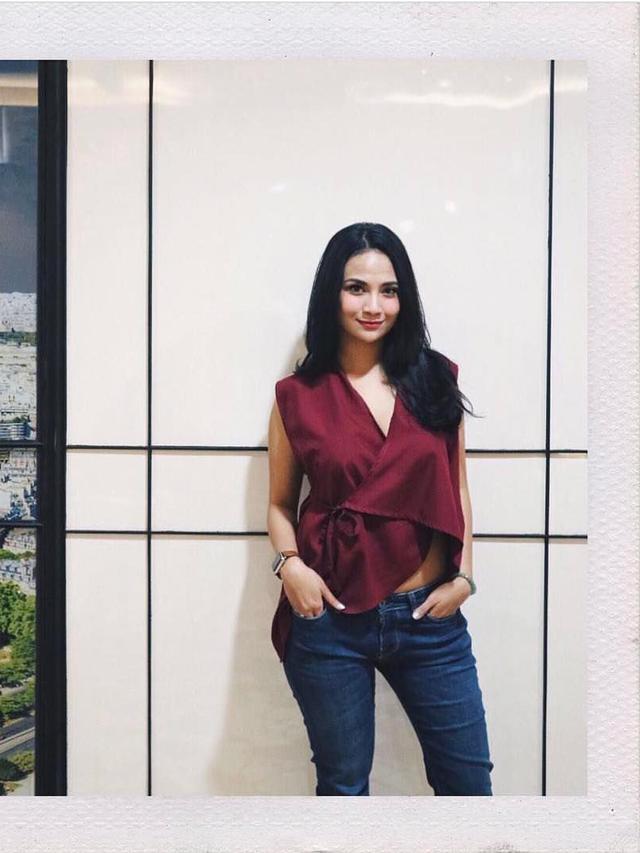 [Bintang] Vanessa Angel